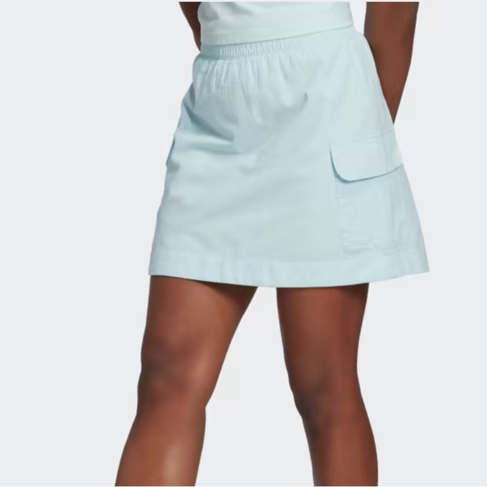 Adidas poplin skirt blue white new with tags Large pockets zipper mini